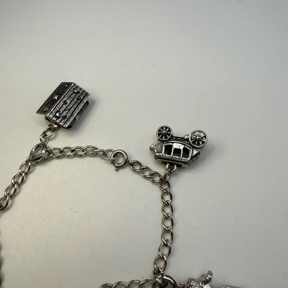 Vintage Knott’s Berry Farm Sterling Silver Charm Bracelet 7” - Picture 5 of 8
